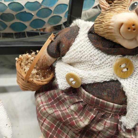 Vintage Russ The Country Folks Mrs. Crabtree Resin & Cloth Cat - Picture 10 of 10